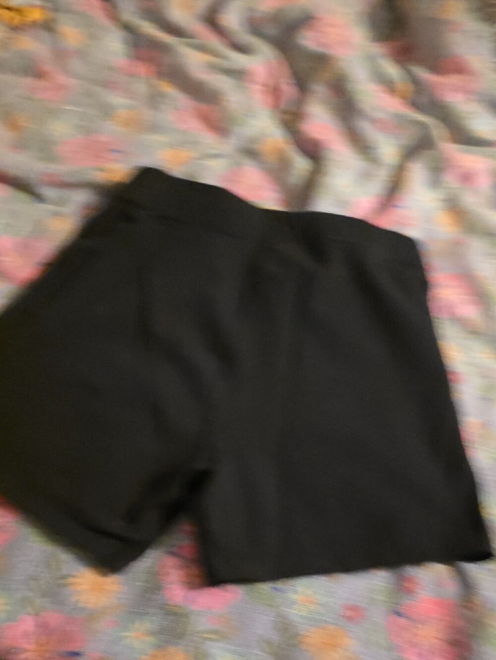 Gymshark Black High-Waist Bike Shorts with Logo - Picture 4 of 4